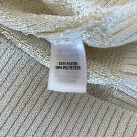 St John Short sleeved knit turtleneck sweater. Size S - Picture 6 of 8